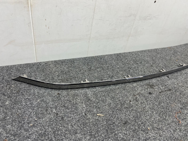 Молдинг решетки радиатора, 3000 рублей, Кузнецово