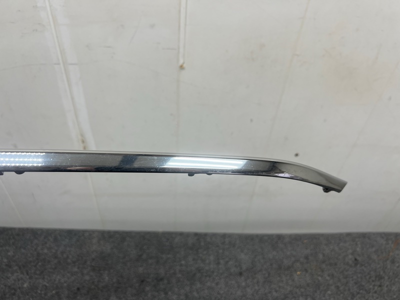 Молдинг решетки радиатора, 3000 рублей, Кузнецово