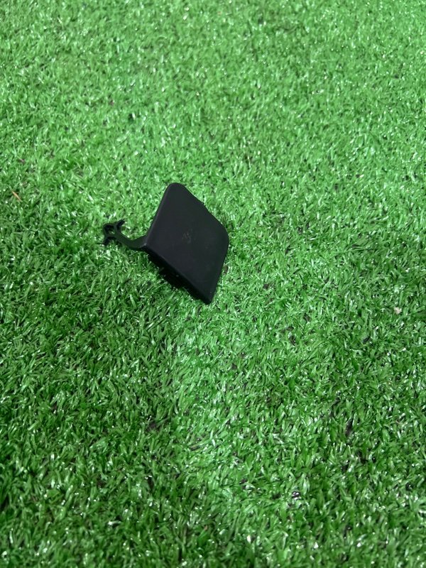 Заглушка буксировочного крюка, 700 рублей, Красноярск