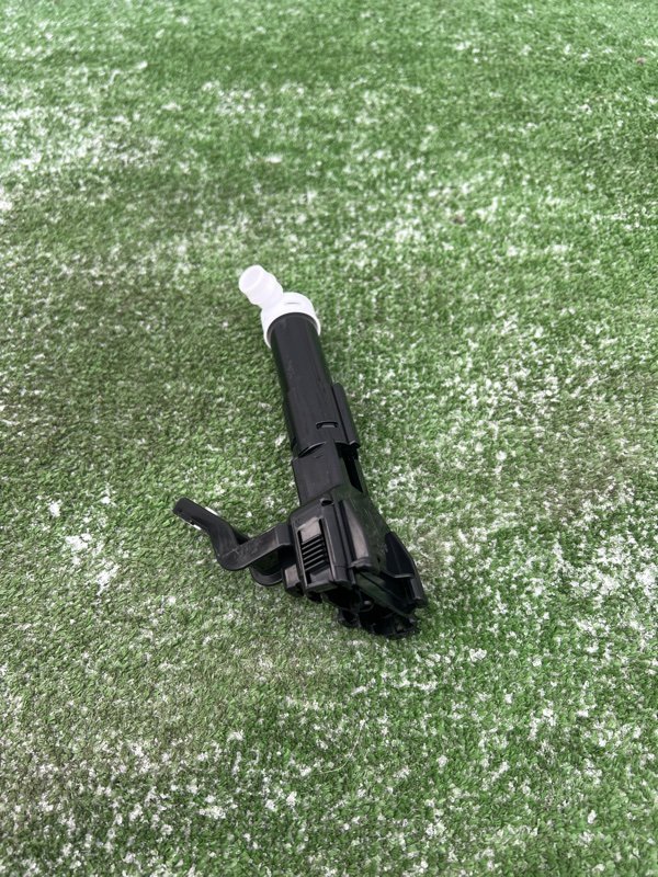 Омыватель фары, 1000 рублей, Красноярск