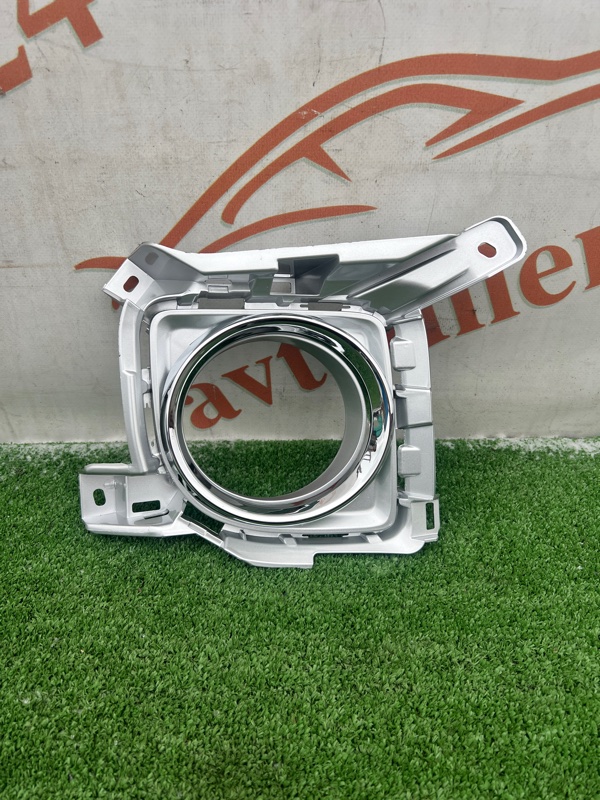 Накладка противотуманной фары, 1500 рублей, Красноярск