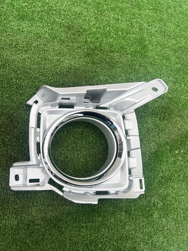 Накладка противотуманной фары, 1500 рублей, Красноярск