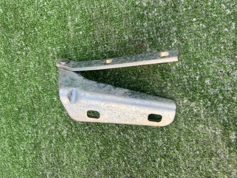 Петля капота, 600 рублей, Красноярск