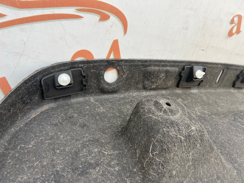 Обшивка крышки багажника, 2000 рублей, Красноярск