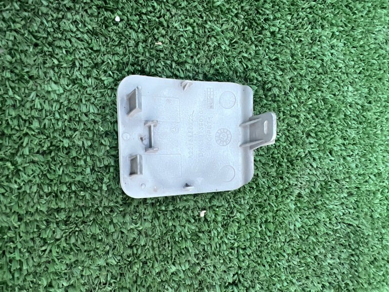 Заглушка буксировочного крюка, 800 рублей, Красноярск