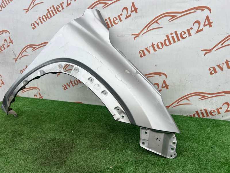 Крыло, 10000 рублей, Красноярск