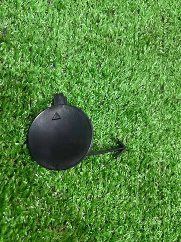 Заглушка буксировочного крюка, 200 рублей, Красноярск