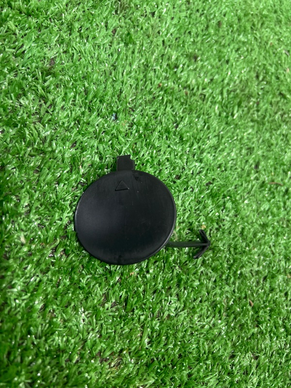 Заглушка буксировочного крюка, 200 рублей, Красноярск