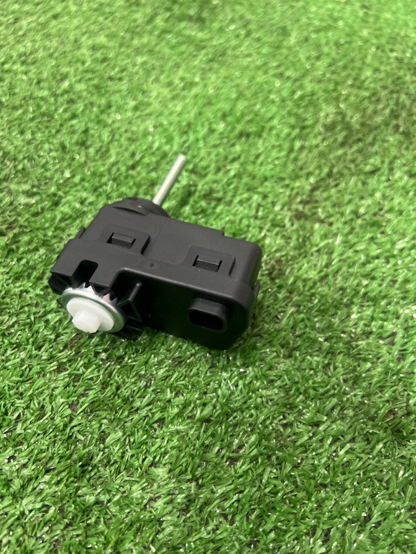 Моторчик фары ( электрокорректор), 850 рублей, Красноярск