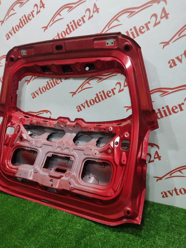 Дверь багажника, 10000 рублей, Красноярск