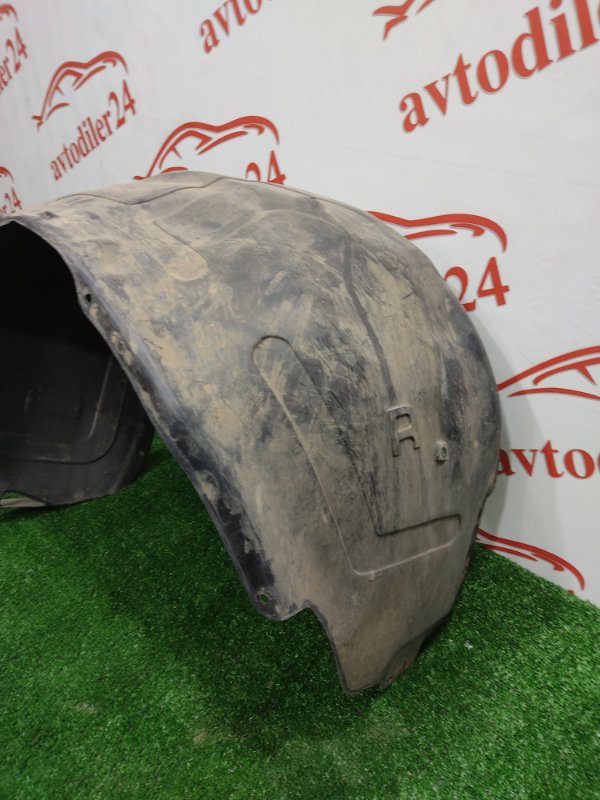 Подкрылок, 1000 рублей, Красноярск