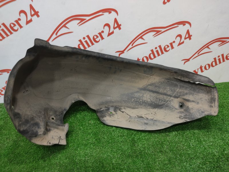 Подкрылок, 500 рублей, Красноярск