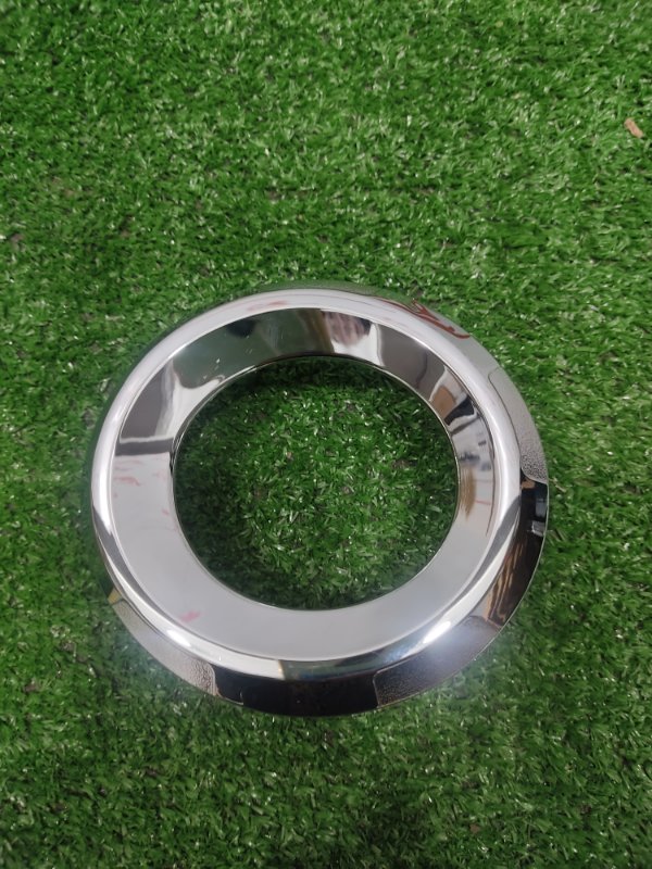 Накладка противотуманной фары, 1000 рублей, Красноярск