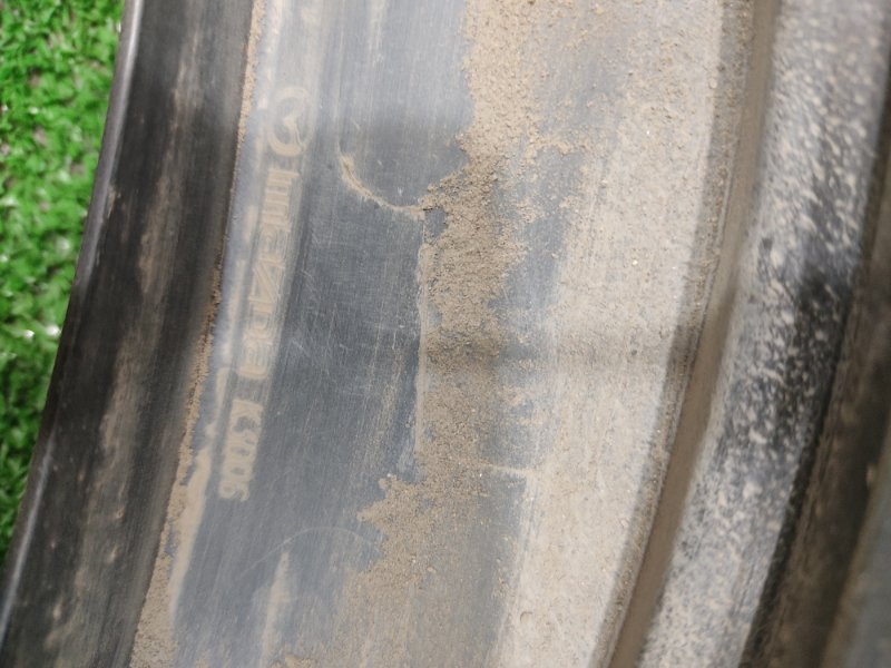 Накладка крыла, 1000 рублей, Красноярск