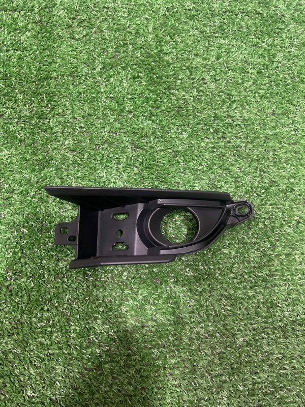 Накладка противотуманной фары, 500 рублей, Красноярск