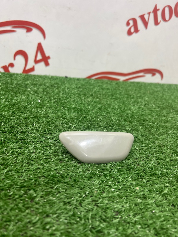 Крышка форсунки омывателя фар, 1000 рублей, Красноярск