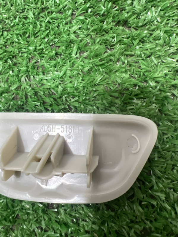 Крышка форсунки омывателя фар, 1000 рублей, Красноярск