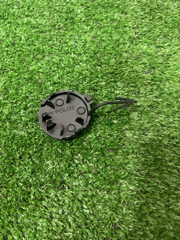 Заглушка буксировочного крюка, 250 рублей, Красноярск