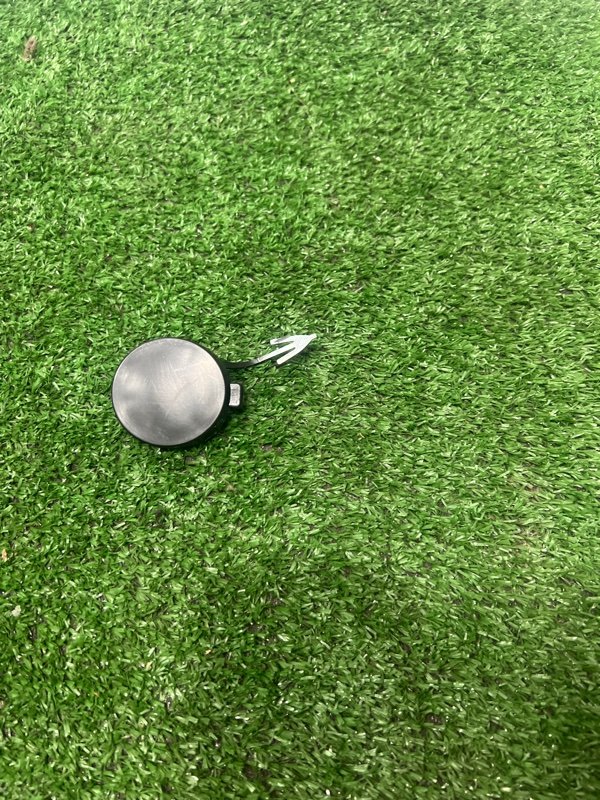 Заглушка буксировочного крюка, 250 рублей, Красноярск