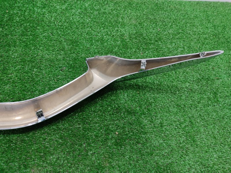 Молдинг решетки радиатора, 2000 рублей, Красноярск