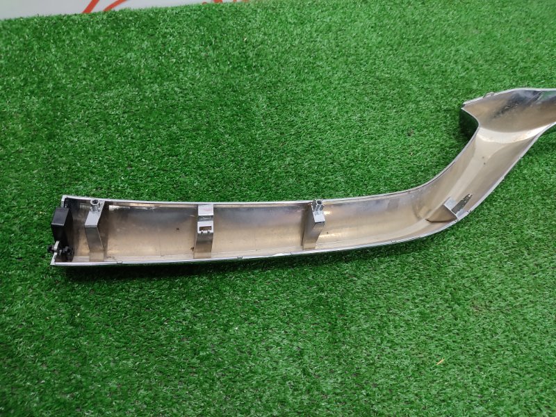 Молдинг решетки радиатора, 2000 рублей, Красноярск