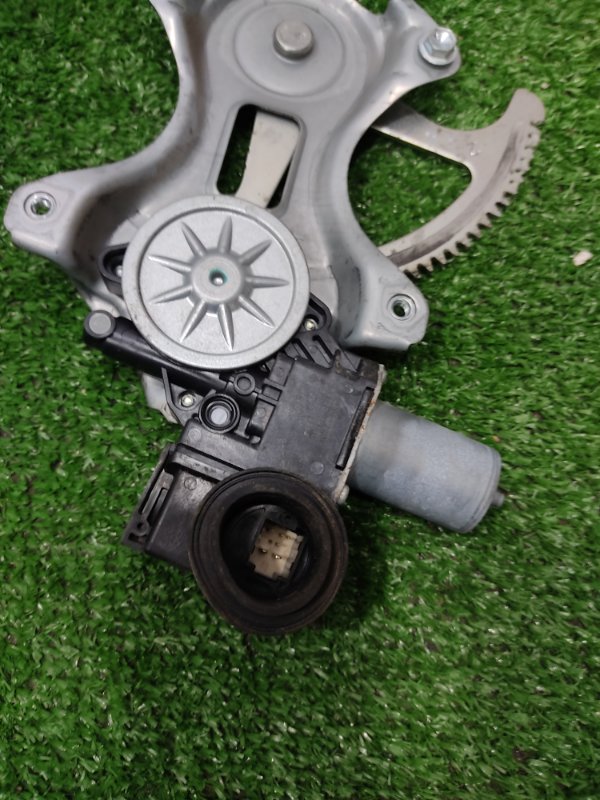 Стеклоподъемник, 3000 рублей, Красноярск