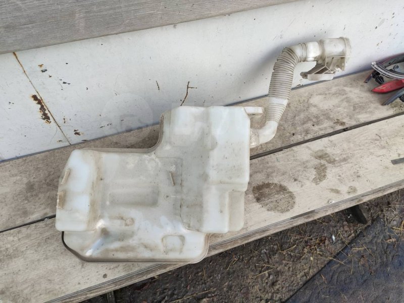 бачок омывателя, 2000 рублей, Красноярск