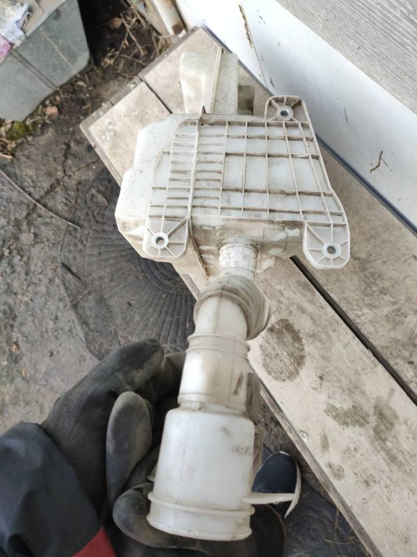 бачок омывателя, 2000 рублей, Красноярск