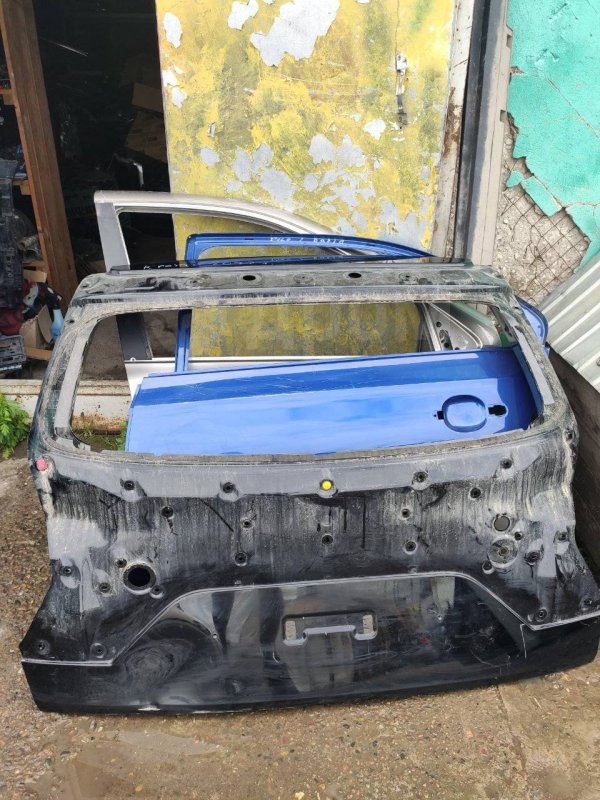 Дверь багажника, 8000 рублей, Красноярск