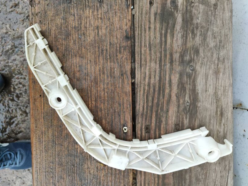 Крепление бампера, 500 рублей, Красноярск