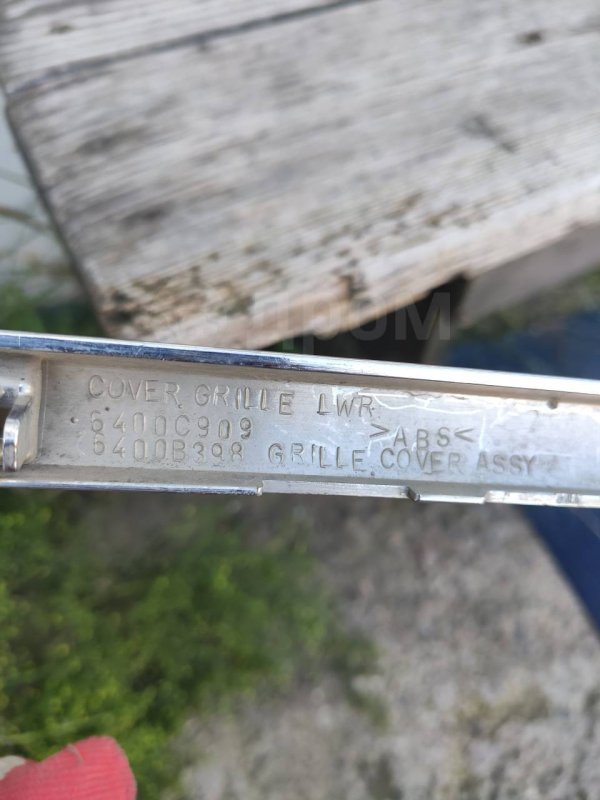 Молдинг бампера, 1000 рублей, Красноярск