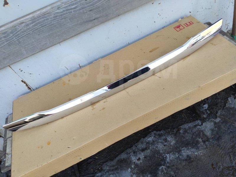 Молдинг крышки багажника, 2000 рублей, Красноярск