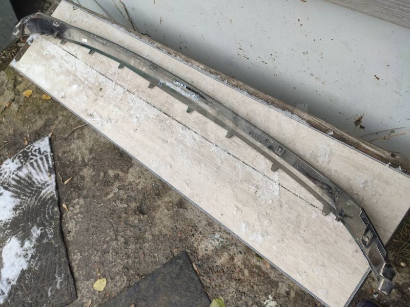 Молдинг решетки радиатора, 1000 рублей, Красноярск