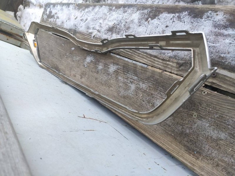 Молдинг решетки радиатора, 2000 рублей, Красноярск