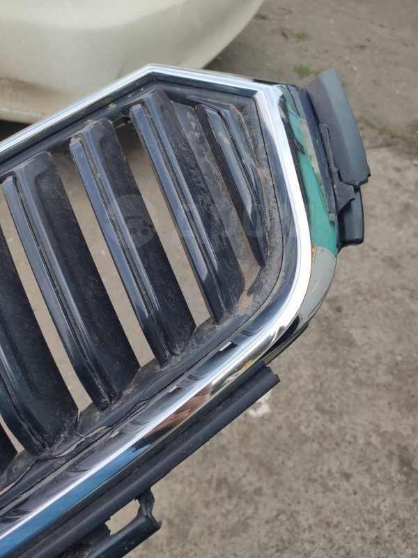 Молдинг решетки радиатора, 2000 рублей, Красноярск