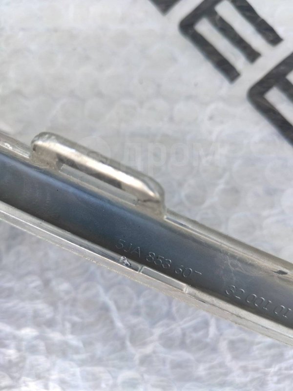 Молдинг решетки радиатора, 1000 рублей, Красноярск