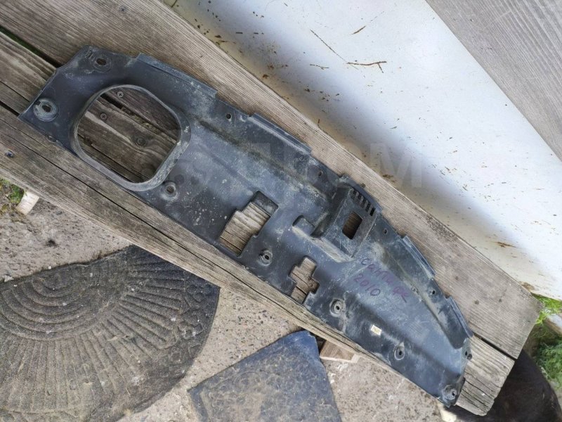 Накладка замка капота, 1000 рублей, Красноярск