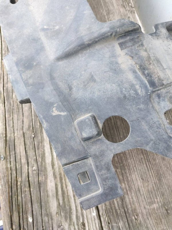 Накладка замка капота, 1500 рублей, Красноярск