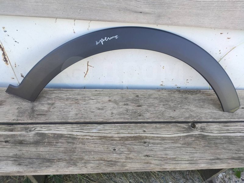 Накладка крыла, 1000 рублей, Красноярск