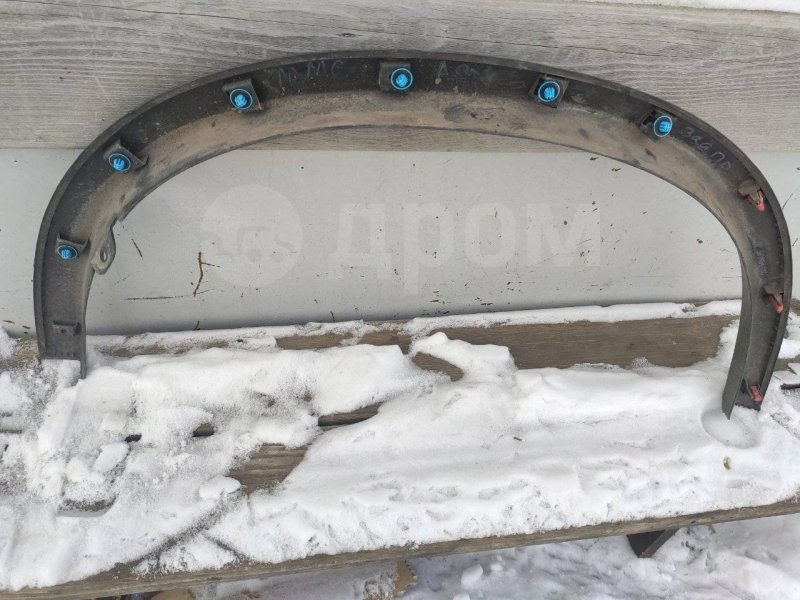 Накладка крыла, 1000 рублей, Красноярск