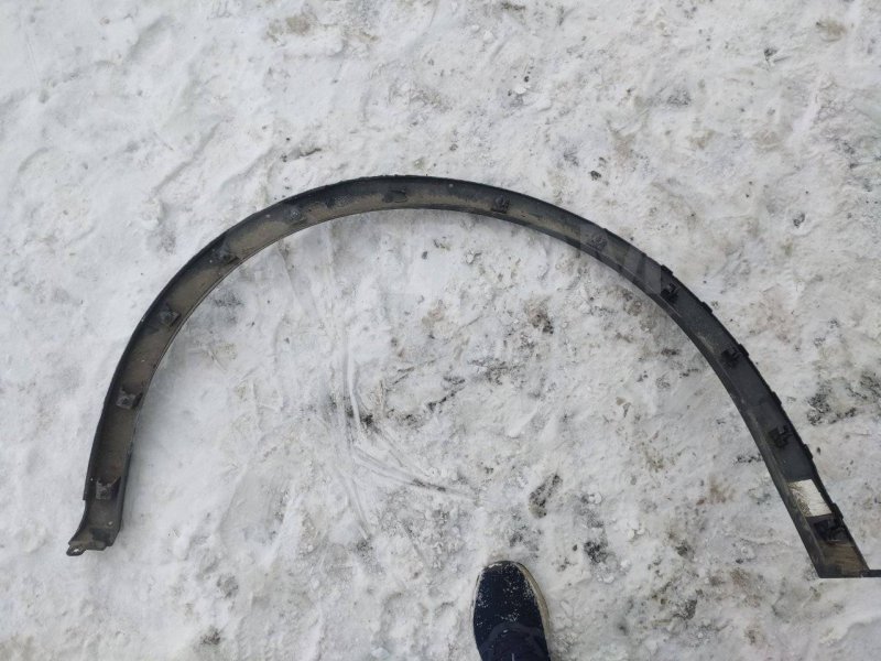 Накладка крыла, 1000 рублей, Красноярск