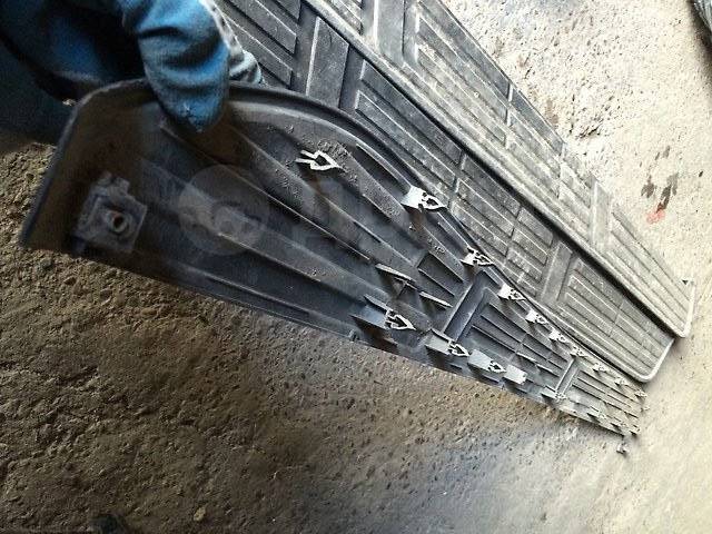 Накладка подножки, 1000 рублей, Красноярск