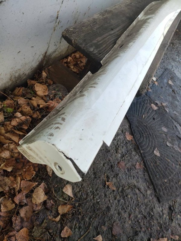 Накладка порога, 2000 рублей, Красноярск