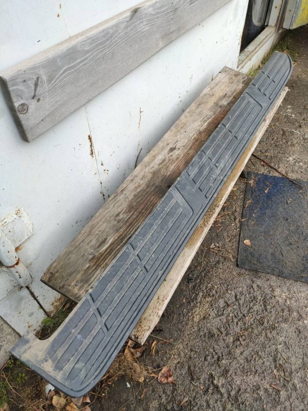 Накладка порога, 1000 рублей, Красноярск