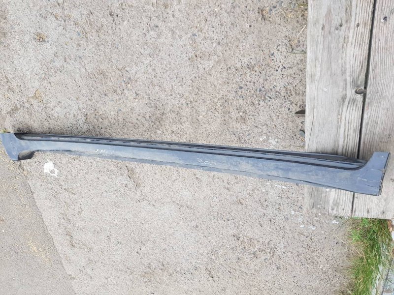 Накладка порога, 2000 рублей, Красноярск