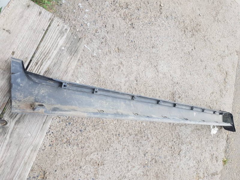 Накладка порога, 2000 рублей, Красноярск