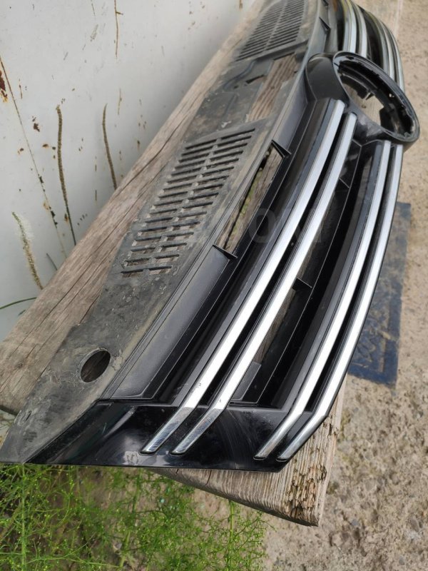 Накладка решетки радиатора, 2000 рублей, Красноярск