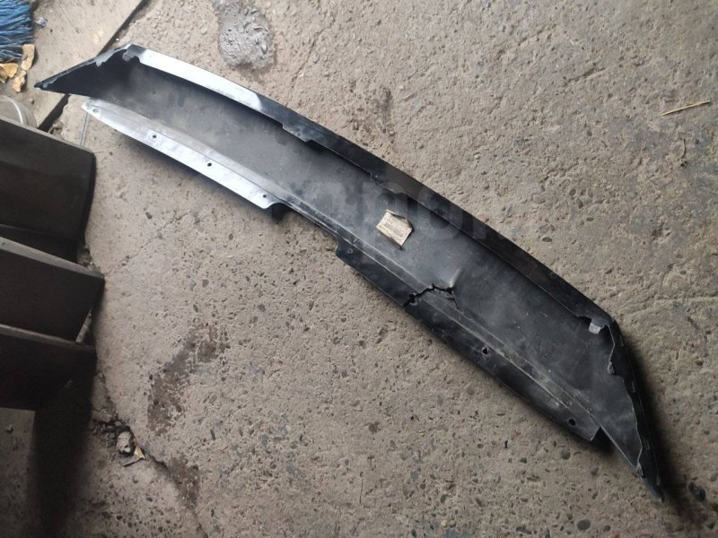 Накладка решетки радиатора, 2000 рублей, Красноярск