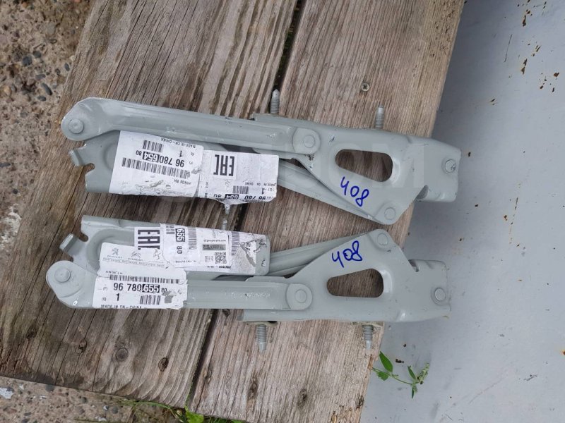 Петли крышки багажника, 3000 рублей, Красноярск