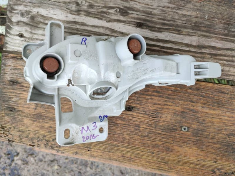 Поворотник, 2000 рублей, Красноярск